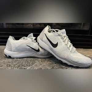 Nike Free Focus Flyknit 2